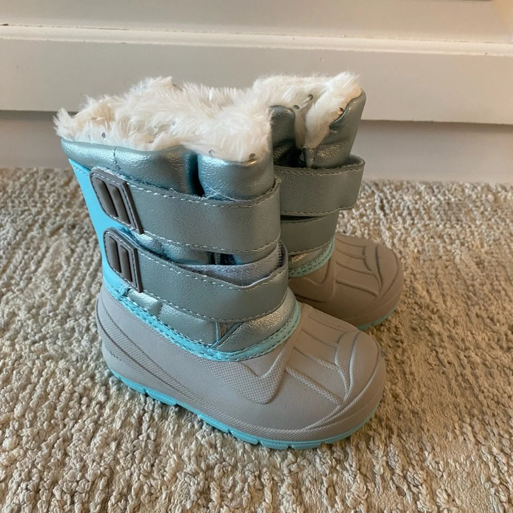 Cat & Jack Blue Gray Metallic Snow Boots Toddler Girl's Size 6 ThermoLite